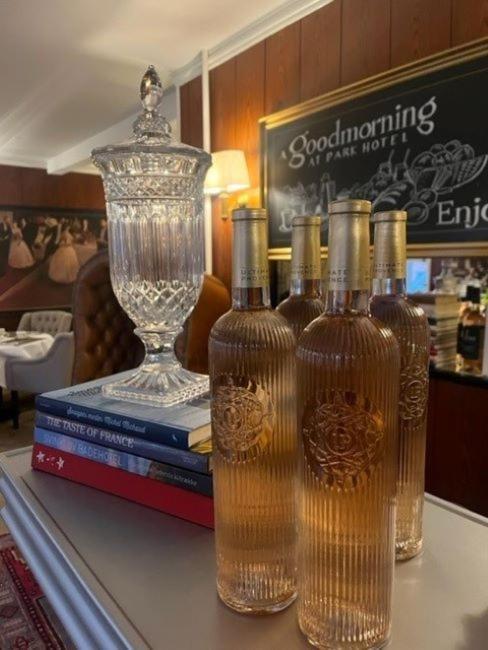 Park Hotel & Vinbar Frederikshavn Εξωτερικό φωτογραφία